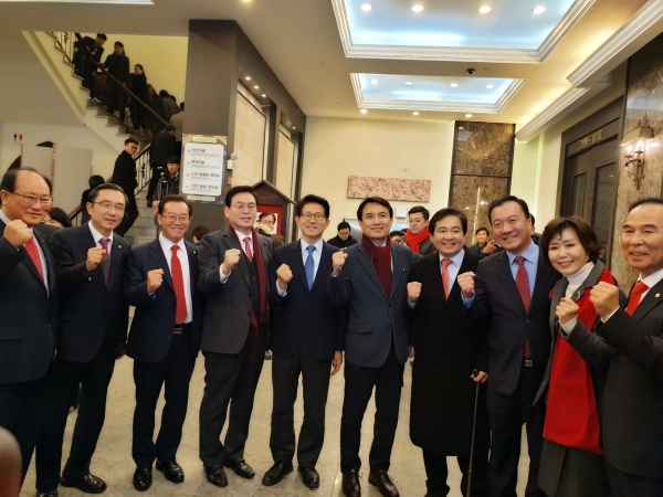 �����ѱ��� ��ϵ��� �ų��λ�ȸ