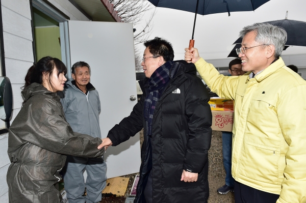 ��õ�� ������ ������ �濪�ʼ� ����